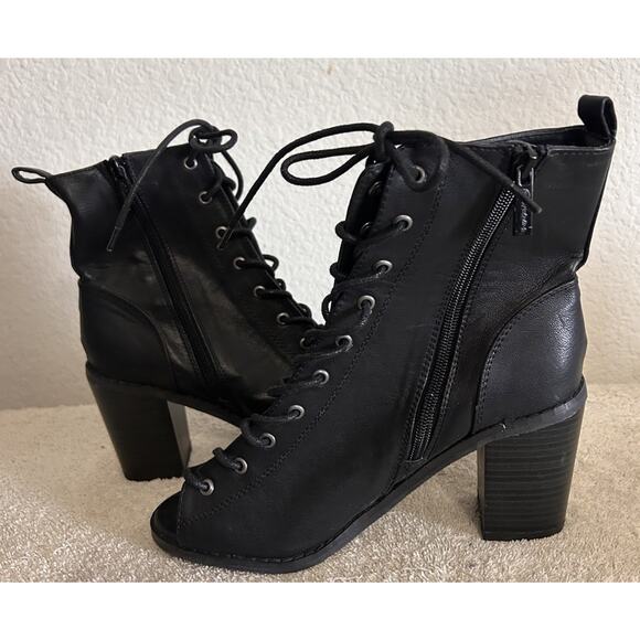 Breckelles Tina-15 SZ 8 Black Lace Up Boot Open Toe Block Heel Zip Faux Leather - Picture 3 of 16